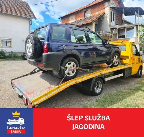 slep-automobila-u-saobraćajnoj-nesreći