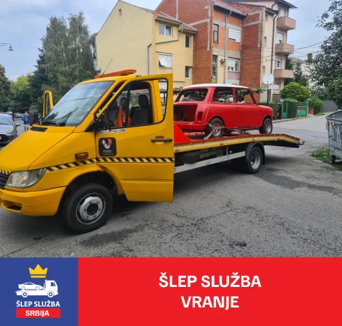 šlep-služba-vranje-srbija-slepanje-crvenog-havarasinaog-auta